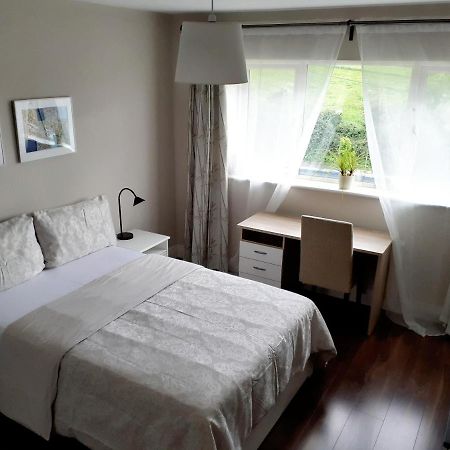 Ensuite At The Foot Of Dublin Mountains Exteriör bild