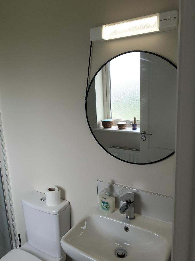 Ensuite At The Foot Of Dublin Mountains Exteriör bild